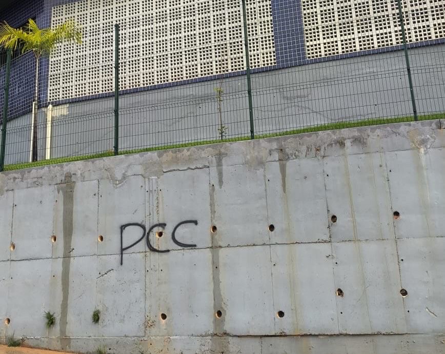 def68d07-f261-4c5a-95a6-354f71f5f903