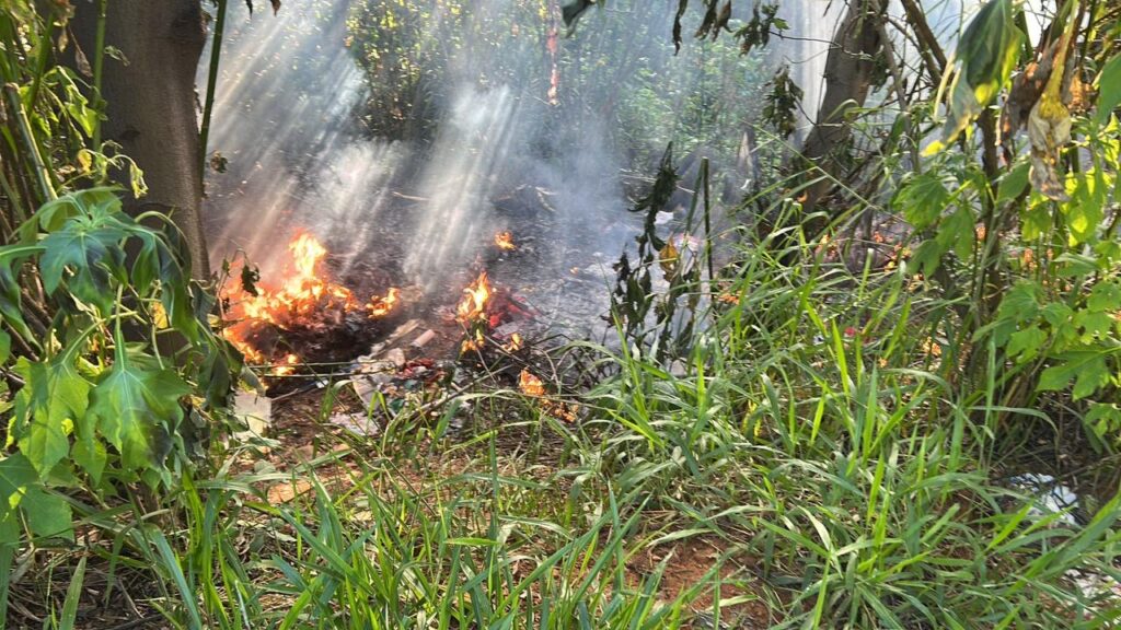 195b0b47-7bfc-4303-8046-51c3a890d8f1