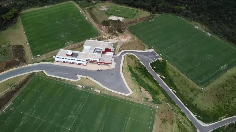 237d9c59100d58a68b9d7e2e33b618df