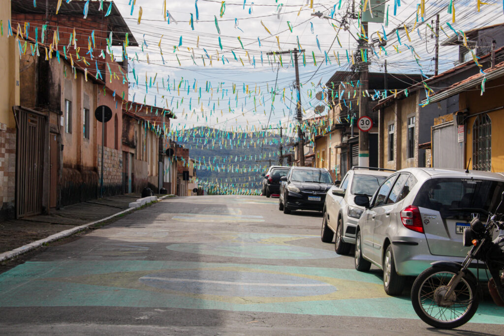 RUA CURITIBA- CRISTAIS (2)
