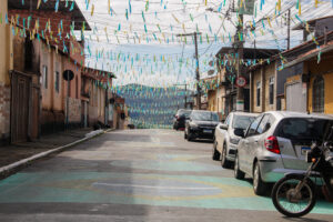 RUA CURITIBA- CRISTAIS (2)